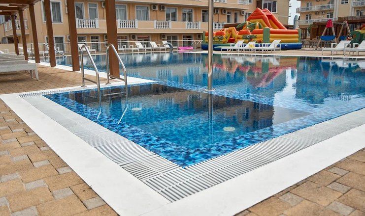 Отель "Имера"